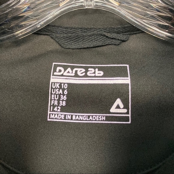 dare 2b Loveline II Core Stretch Base Layer Top - Picture 2 of 15